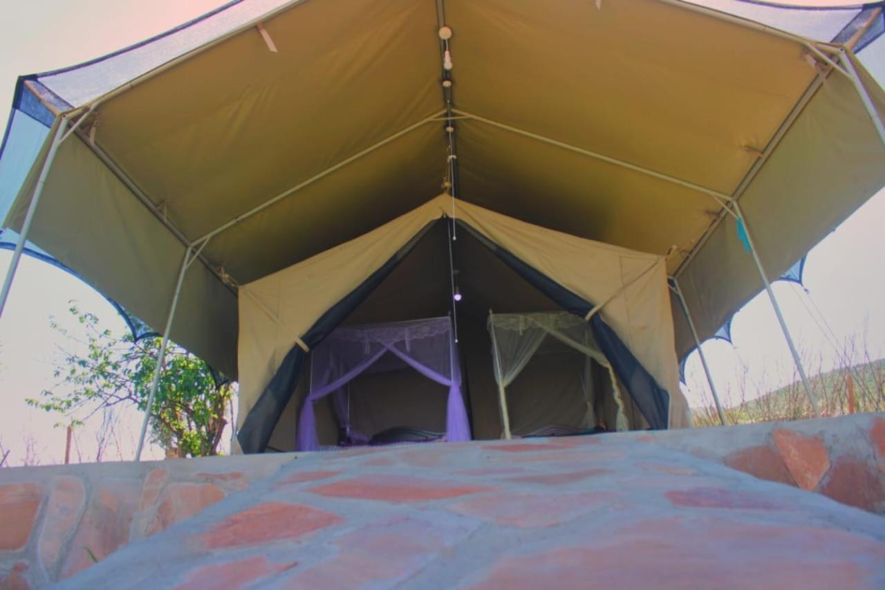 ホテル Leruk Maasai Mara Camp Sekenani エクステリア 写真